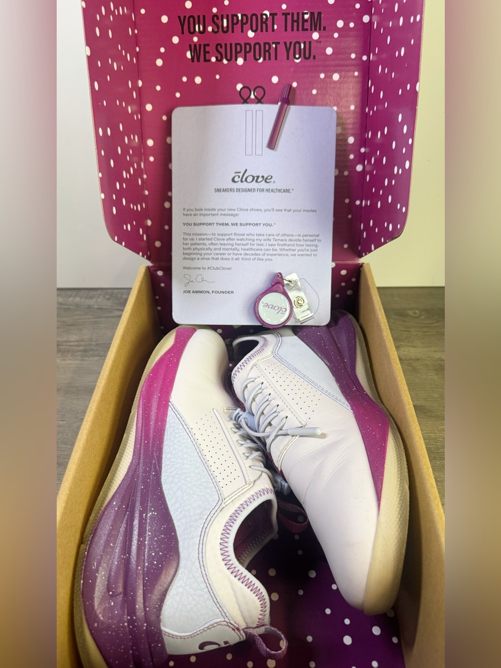 Clove Plum Amethyst special edition nursing slip resistant shoes size 6.5 EUC
